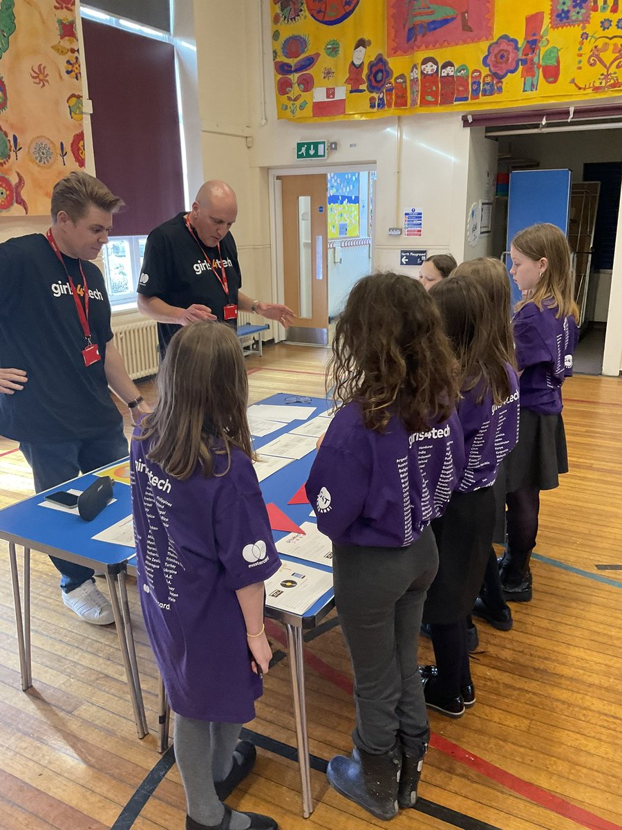 KnaresboroughCE tweet media