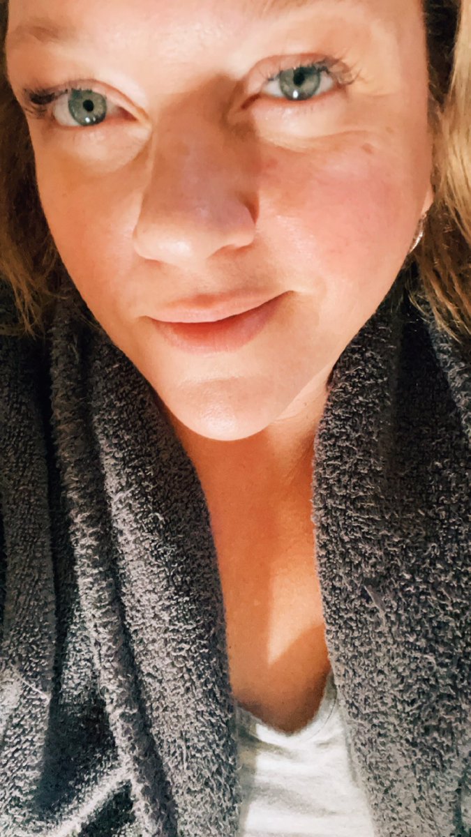 RaeSunshine25's tweet image. Long weekend Mondays are the best Mondays!!! 

#InMyPJs #SunnyMonday