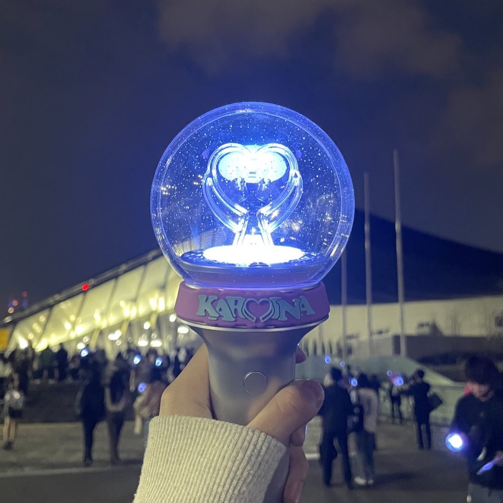 y_e_p_p_i__'s tweet photo. Tag

リナペン/01/🚺
同世代の仲良くしてくださる方探してます！

♡or↺でお迎えします🫶🏻

#aespa  #my #aespaLIVETOUR2024_SYNK_ParallelLine 
#KARINA #GISELLE #WINTER #NINGNING
#aespa好きな人と繋がりたい #MYと繋がりたい https://t.co/BXcaKBSht8