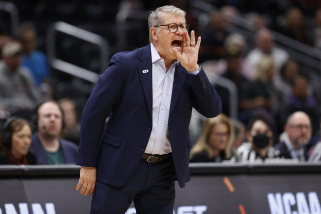 CoachHackGO's tweet photo. "The difference between good teams and great teams is the level of expectations and standards they hold themselves to."

-Geno Auriemma https://t.co/qZOCIBRpSb