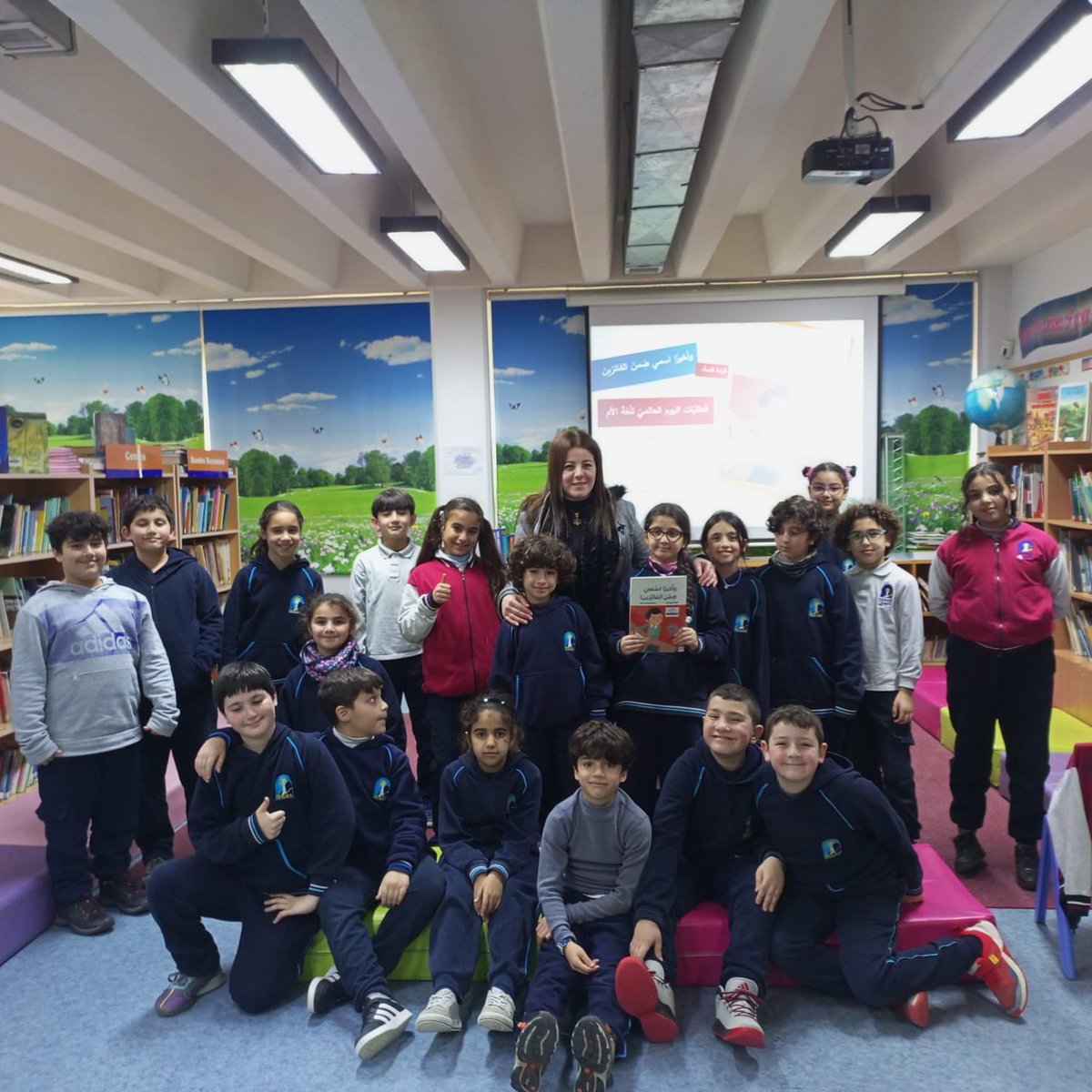 انطلاق أنشطة اليوم _العالمي_ للغة _الأم مع الكاتبة عبير نصّار التي استضافها متعلمو  الرابع الأساسي واستمتعوا بالاستماع إلى قصتها         " وأخيرًا اسمي ضمن الفائزين!" <a href="/TawilNoor/">Noor Taweel</a> <a href="/Hhhsinfo/">Houssam Hariri HS</a> <a href="/abirnassar1/">abir nassar</a>