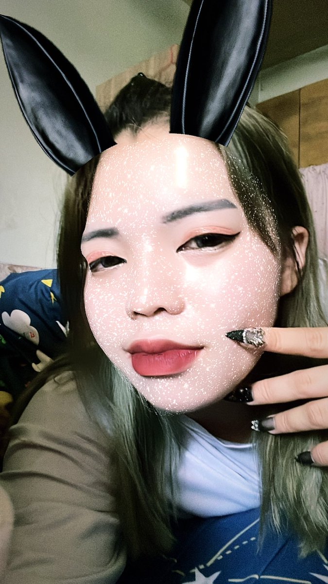 nanamio910's tweet photo. 明天約起來🤪 https://t.co/uLsxMu93I2