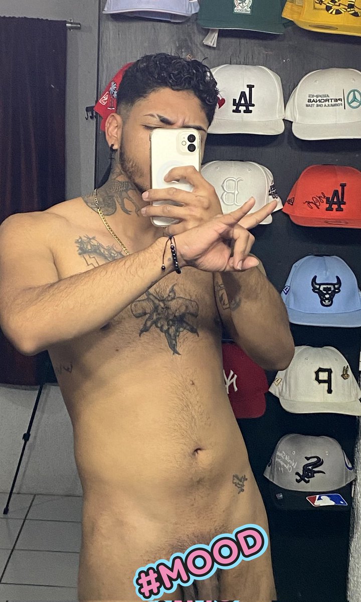 xxxsatanxxx's tweet photo. Que dicen banda empiezo a subir contenido? https://t.co/u1qfzf5jTj