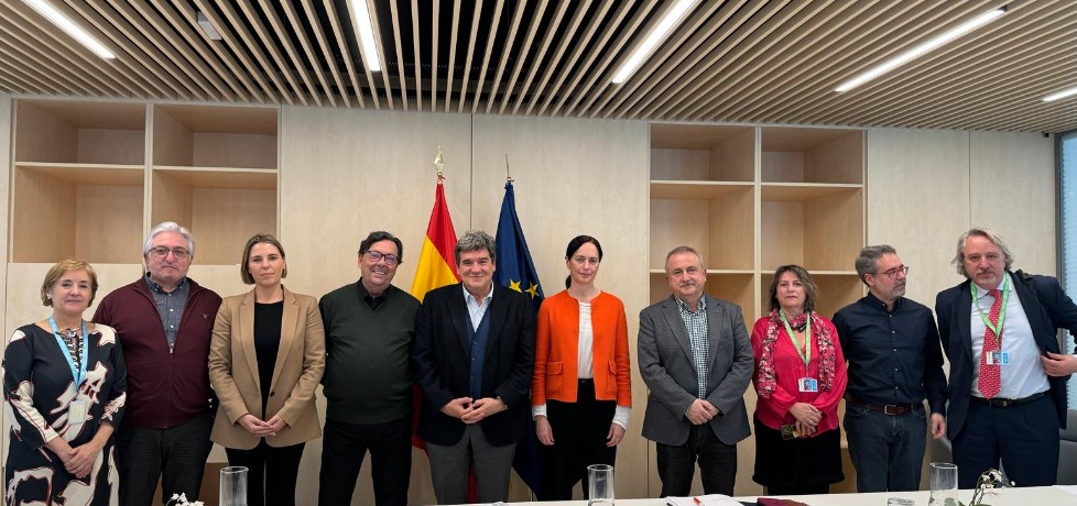 El Ministro Escrivá se compromete con UGT y CCOO en la culminación del Acuerdo Marco para una Administración del siglo XXI, empezando por la jubilación parcial y la clasificación profesional.

ugt-sp.es/el-ministro-es…