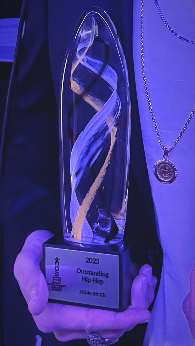 Who won outstanding hip hop last nite? 🤔#oeaawards #omaha #nebraska #hiphop #rap #beatproduction <a href="/connyfranko/">Conny Franko</a> <a href="/hauntedgauntlet/">HAUNTEDGAUNTLET™</a> 
“Thanks for hitting play.” -HG/CONNY