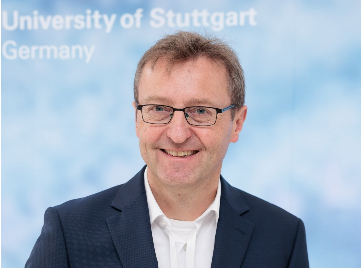 🤩Congratulations to SimTech's spokesperson Steffen Staab!!! He was appointed a Fellow of the prestigious Association for Computing Machinery (ACM) in recognition of his research contributions to the field of Knowledge Technologies🤩: uni-stuttgart.de/en/university/… @Uni_Stuttgart