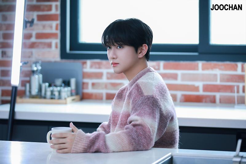 Joochanpics's tweet photo. Still thinking about you ~ film behind
#홍주찬 #주찬 #JooChan https://t.co/DpzEOZ3uCP