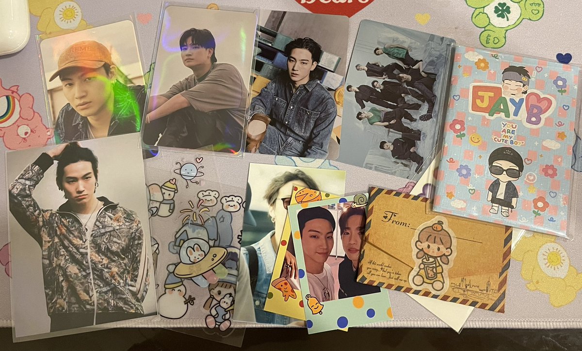 toeiiminnie's tweet photo. ได้รับการ์ดเรียบร้อยค่า🤍🤍 แพ็คมาอย่างปลอดภัย + ของแถมเยอะมากกก ขอบคุณมากๆค่า💗💗💗💗💗💗 กรี๊ดดดดดดดดดดดดดดดดดดดดดดดดดดดดดดดดดดดดด #Sum1Review https://t.co/SxPtElxE94
