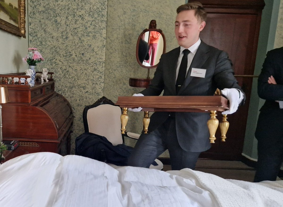TIBANetherlands's tweet photo. 🛏️🍳 Rise and Shine with Breakfast in Bed! 🌅✨

No matter where you are, our expertly trained butlers are here to serve up the perfect morning feast!  #BreakfastInBed #ButlerService https://t.co/UNxHlPrcJ2