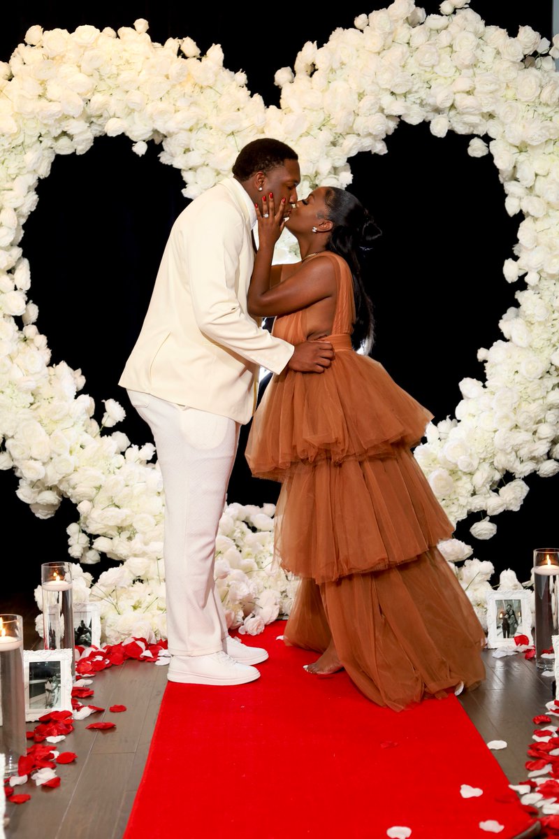 ChynnaCM's tweet photo. 💍She Said Yes❣️
https://t.co/q3QFw8ZYqc
#shesaidyes #proposal #atl #atlantapartyplanner #atlpartyplanner #atlantaeventplanner https://t.co/JFXUVYlTZf