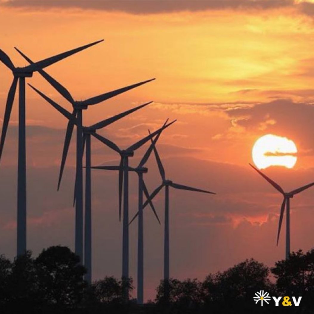 Are #RenewableEnergies possible or are we far away from achieving the transition? Have you ever asked yourself that question? Read the article on our website: bit.ly/3fmn9uE
