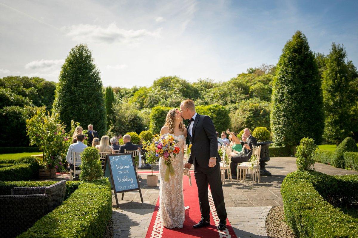 Experience the enchantment of a Spring Wedding at Ballyseede Castle! Dive into our digital Wedding Brochure to uncover the magic: bit.ly/ballyseede-wed… #BallyseedeCastle #SpringWedding #IrishWeddings #CastleVenues