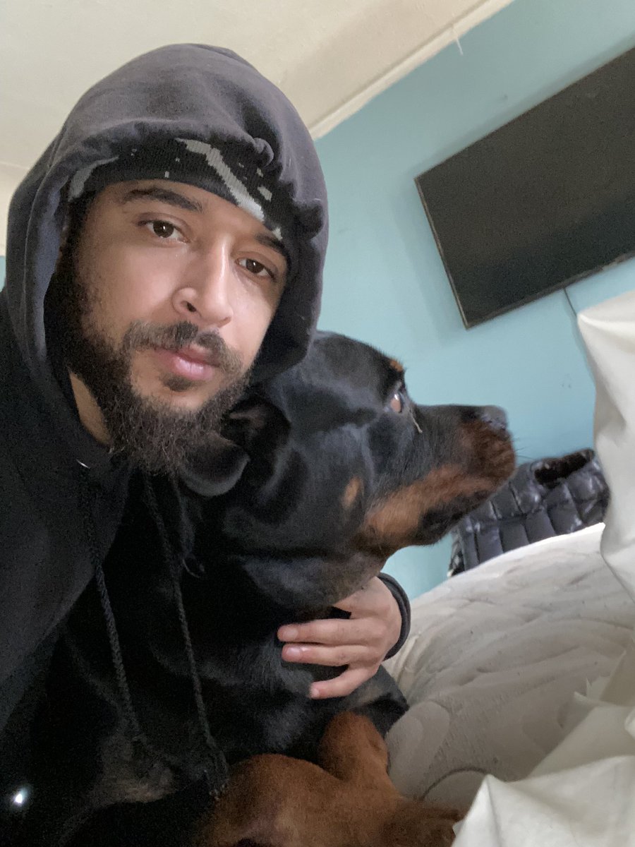 Capone4__'s tweet image. Real Life Chop