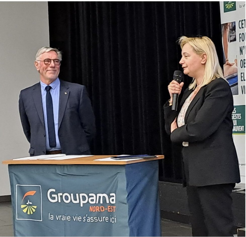 HENRYPatrick02's tweet photo. #Prévention AG de la caisse locale @GroupamaNordEst de #Sissonne   avec #Gendarmerie pour expliquer aux sociétaires comment se prémunir des risques  #Vols #UsurpationIdentité #Délinquance #AnarquesTéléphoniques #InterNet  @LaVieGroupama @Groupama @Prefet02 @SecCivileFrance #Aisne https://t.co/PUvcTqBHSz