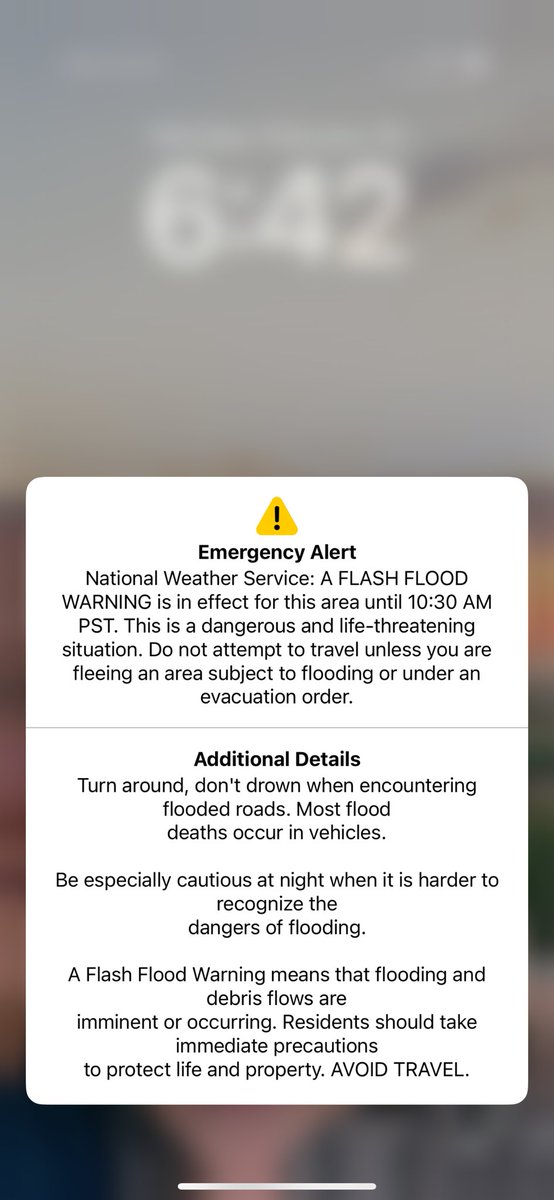 #Ventura, California Flash Flood Warning until 1030 PST.