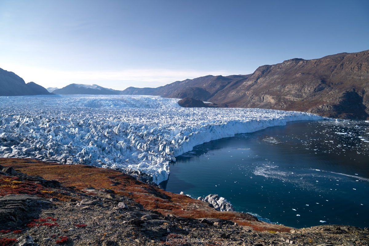 We published a new paper! Are you interested in Greenland's glaciers, how much mud they flush into the oceans, and how that might change in future? Look no further.

Brand new in Nature Communications: rdcu.be/dy1xv (Open Access)