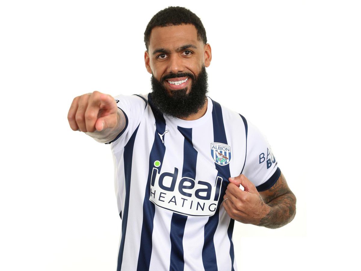 🔵⚪️🇫🇷 Yann M’Vila has just signed as new West Bromwich player, available as free agent. Contract valid until the end of the season for former Sunderland midfielder.