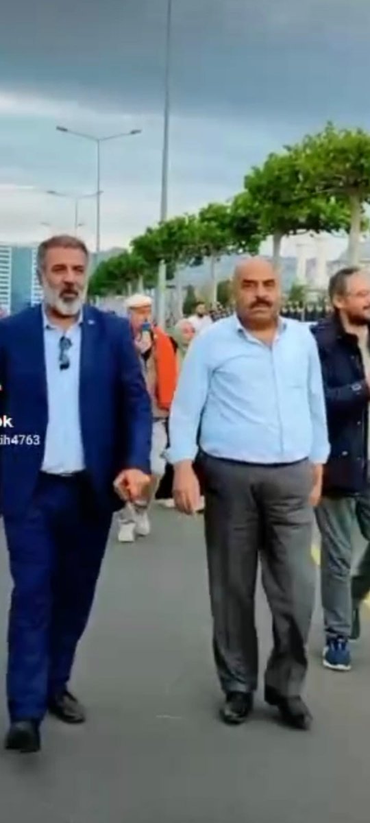 Dava Adamlığı Pahalı bir Mülktür İhanet edenlerde Bulunmaz.
Davasına Sadık Yol arkadaşım <a href="/fatihozbek3547/">Fatih Özbek</a> Sen Hep Varol.
<a href="/Akparti/">AK Parti</a> <a href="/RTErdogan/">Recep Tayyip Erdoğan</a> <a href="/bybekirbozdag/">Bekir  Bozdağ</a> <a href="/HikmetBasak_63/">Hikmet Başak</a> <a href="/adelioglu63/">Ali ihsan Delioğlu</a>