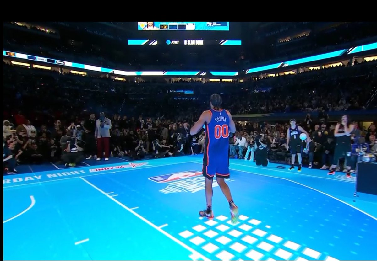 GoatSportMuseum's tweet image. @NBAPR @TheNBPA @MRobertsNBPA #NBA #dunkcontest  #Toppin @NY_KnicksPR he was the best raw #dunker  better then his score @NBA #kia @Kia change the format to a #horse game leave out the props  a #national  #Dunk #tournament for non league #athletes #youtube open  #fanfest