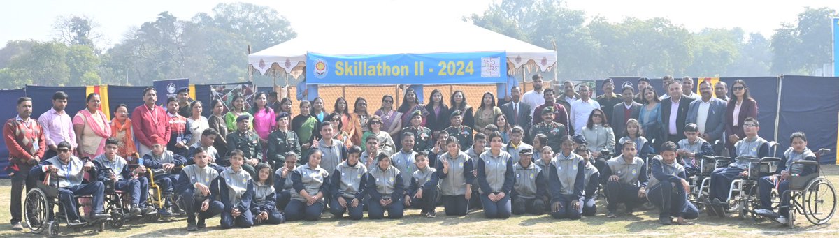 westerncomd_IA's tweet photo. #WeCare
#Asha School, Delhi Cantt celebrated 32nd Annual Sports Day, #Skillathon. GOC Delhi Area applauded the resilience of the specially-abled children, who were filled with joie-de-vivre & put on an inspirational show.
#HQDelhiArea
@adgpi https://t.co/19l1GwZPH1
