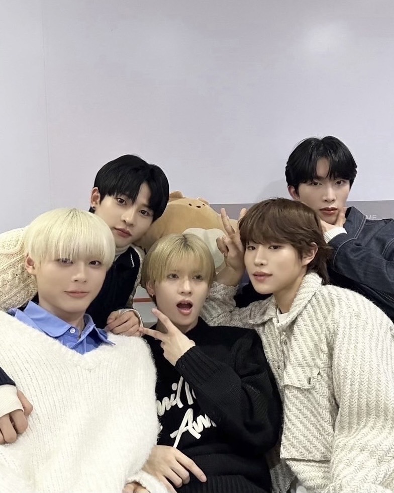 POW_grid's tweet photo. [#POW.pic] 240219

arirang RADIO Radio'n Us

#POW #파우 #Valentine #발렌타인 #GRID #그리드 https://t.co/AcndC68Gd6