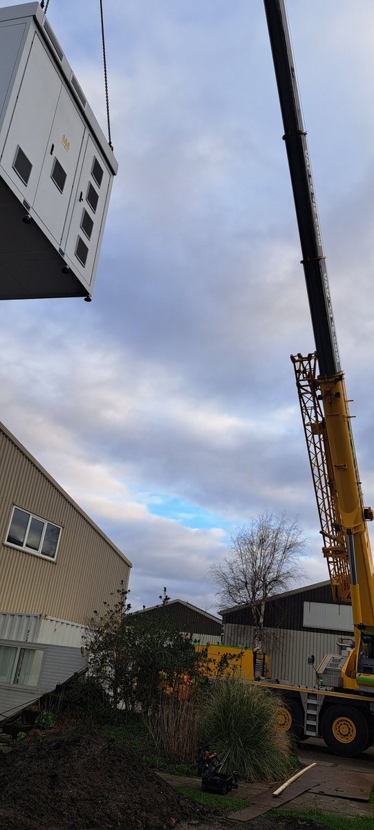 Kortakkerbouw tweet media