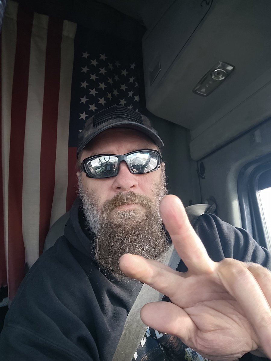 The Disrespected Trucker tweet media
