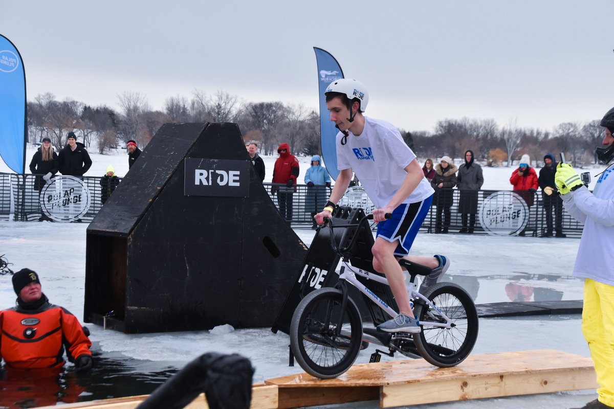 Alexander Peterson tweet media