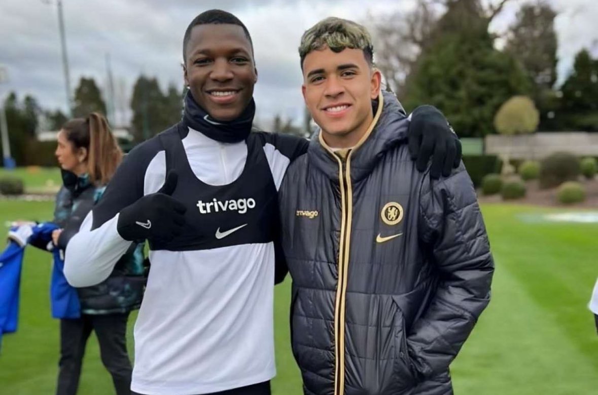 Understand Kendry Páez will train with Chelsea this week. The-16-year-old first trained with the Blues back in December. He will join officially on July 1st, 2025. 🇪🇨 #CFC