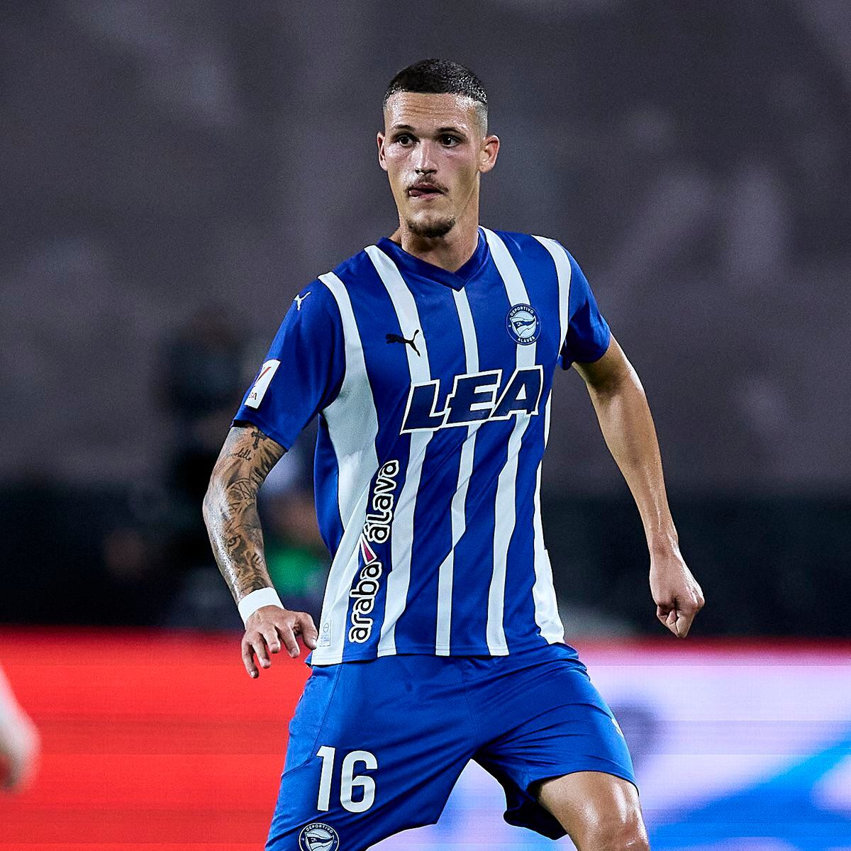 Kafi_Scouting's tweet photo. Rafa Marín (21) 🇪🇸 vs Betis
✅Despejes en línea de gol: 1
✅Despejes: 4
✅Intercepciones: 2
✅Entradas: 1
✅Disparos Bloqueados: 1
✅Duelos en el suelo: 1/2
✅Duelos aéreos: 0/0
✅Toques: 37
✅Pases: 18/24 (75%)
✅Balones en largo: 2/5
✅Mapa de calor: https://t.co/VKtCOyeAR8