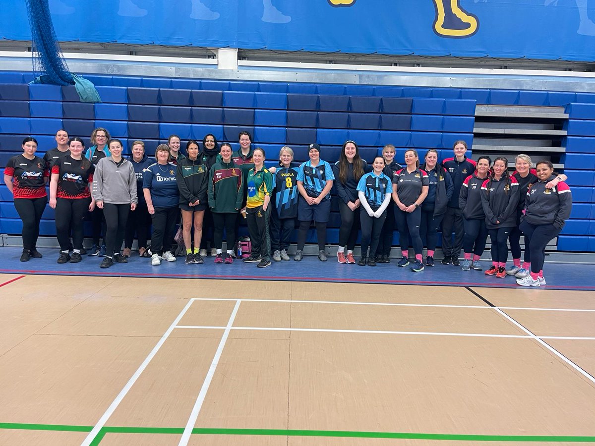 Brilliant day catching up with these <a href="/spcc_women/">Sefton Park Women's Cricket</a> and all the fab teams <a href="/lpoolcomp/">L&DCC</a> indoor. Always a great day with everyone together