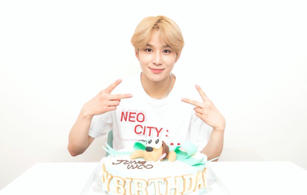 ًً🧃loki day! tweet media