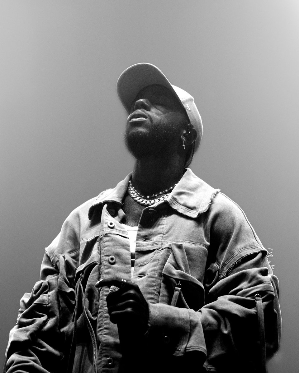 ClashMagazine's tweet photo. Live Gallery: @6LACK touches down in London - @clo_newman catches the action.

https://t.co/dCzZB3FahO https://t.co/0NSNsvHY3g