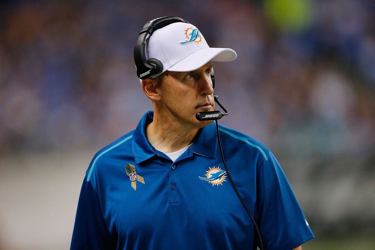 #Patriots are hiring former #Dolphins HC Joe Philbin to he there O-Line coach, per <a href="/ezlazar/">Evan Lazar</a>

Philbin, who was on the #Cowboys coaching staff prior to going to the college ranks, is back in the #NFL
