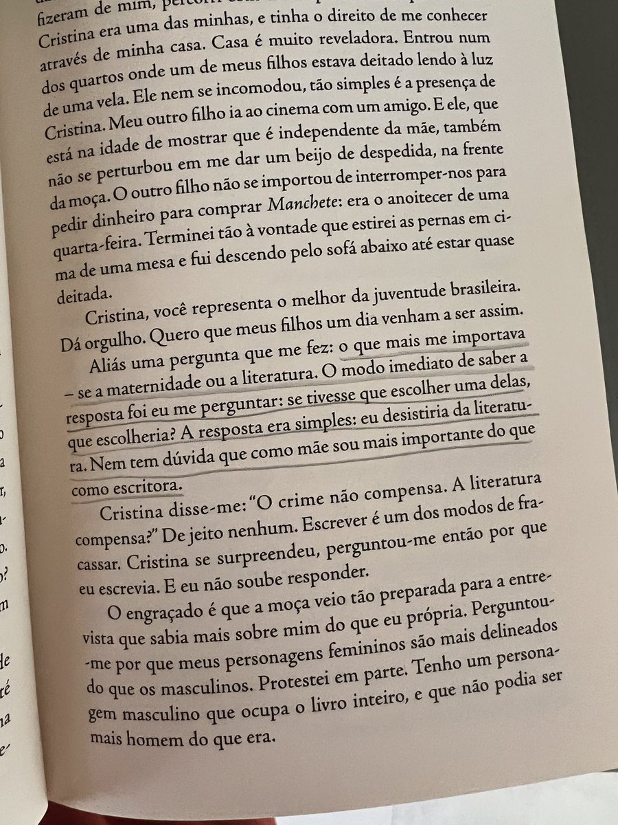 lanzanza's tweet photo. Lispector mãe https://t.co/Rr5aWztaOq