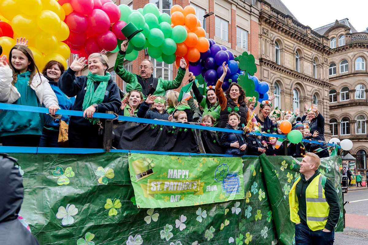 🇮🇪 🍀 Join us as we mark the 25th anniversary of the St. Patrick's Day Parade in Leeds on Sunday 17 March! Get ready for a vibrant celebration featuring colourful floats, walking displays, and live music & dance performances. #StPatricksDayLeeds #Leeds