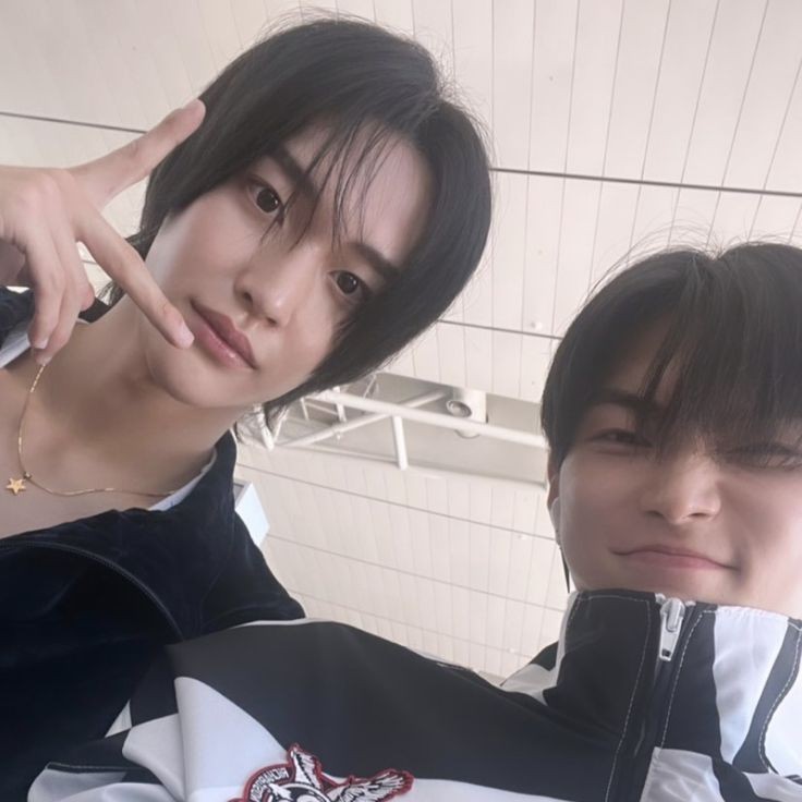 규츄 (@3ogyuchuu) on Twitter photo 