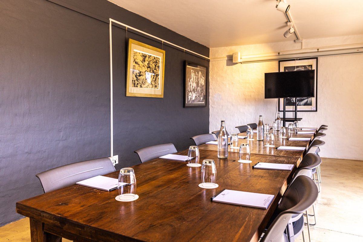 CradleHotel's tweet image. Plan your next business gathering with confidence, knowing that every detail will be meticulously handled to ensure a successful event.

Enquire today: +27 87 353 9599 / reservations@thecradle.co.za

#ConferenceVenue #BusinessEvent #ProfessionalGathering #CradleBoutiqueHotel