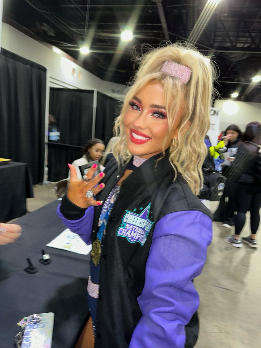 Rylee Charles tweet media