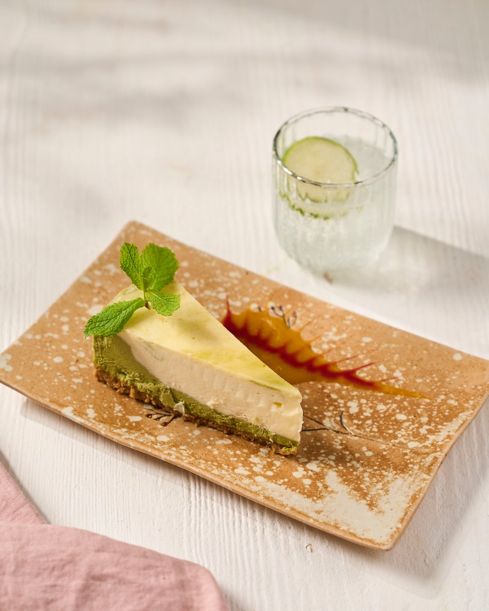 Have you tried our White Chocolate & Matcha Cheesecake? This creamy and dreamy treat features a layer of smooth and rich matcha-infused cream perched atop a crumbly and sweet biscuit base.