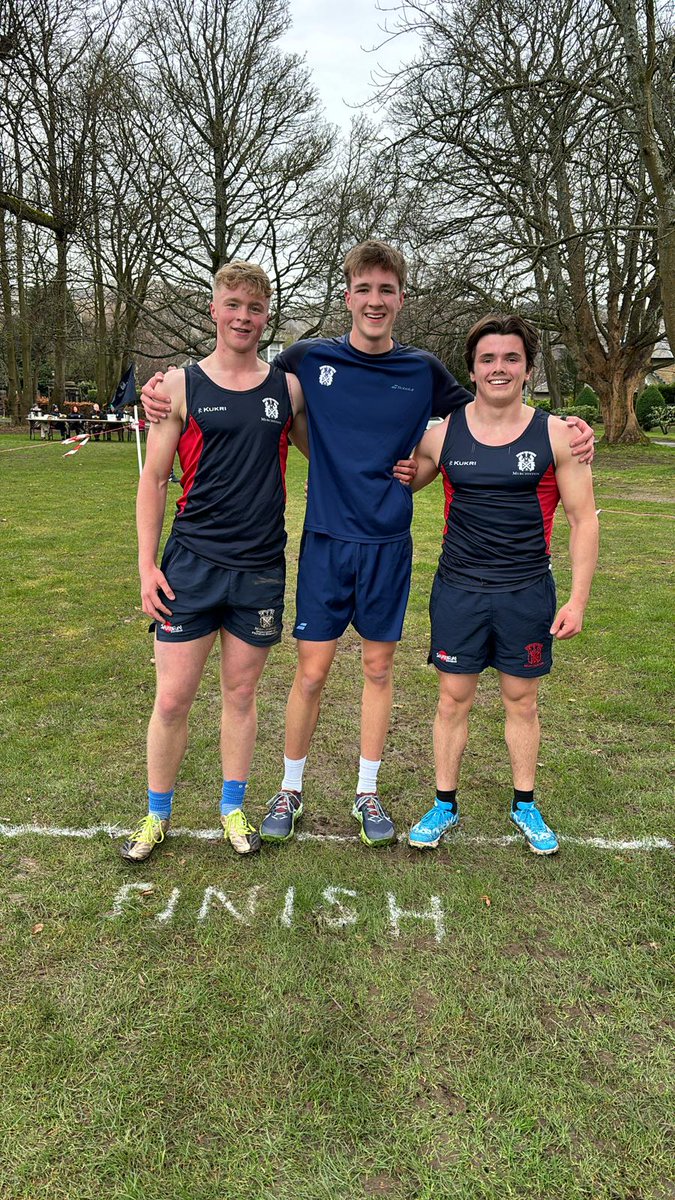 MerchiSport's tweet image. 🏃‍♂️#MerchiXCountry🏃

The annual Whole School X-Country Running Race was held this afternoon. All competitors representing their Clan!🏰

Individual winners were:
Senior - Ollie W
Middle - Joel VB
Junior - Oliver S

#MakingtheCastleStronger
#SqueezingEveryDrop
#WinningWellasaTeam