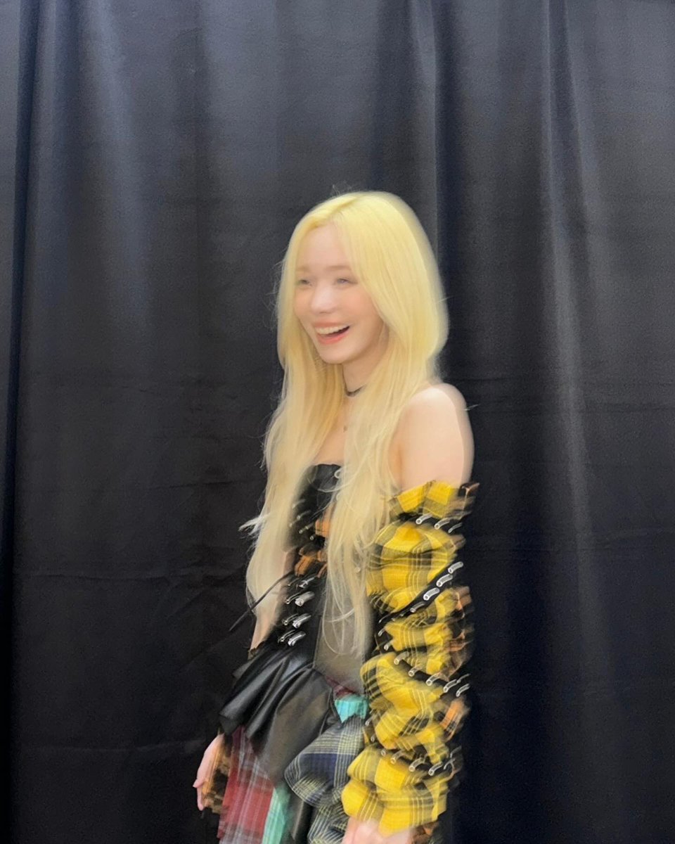 Minjeong tweet media