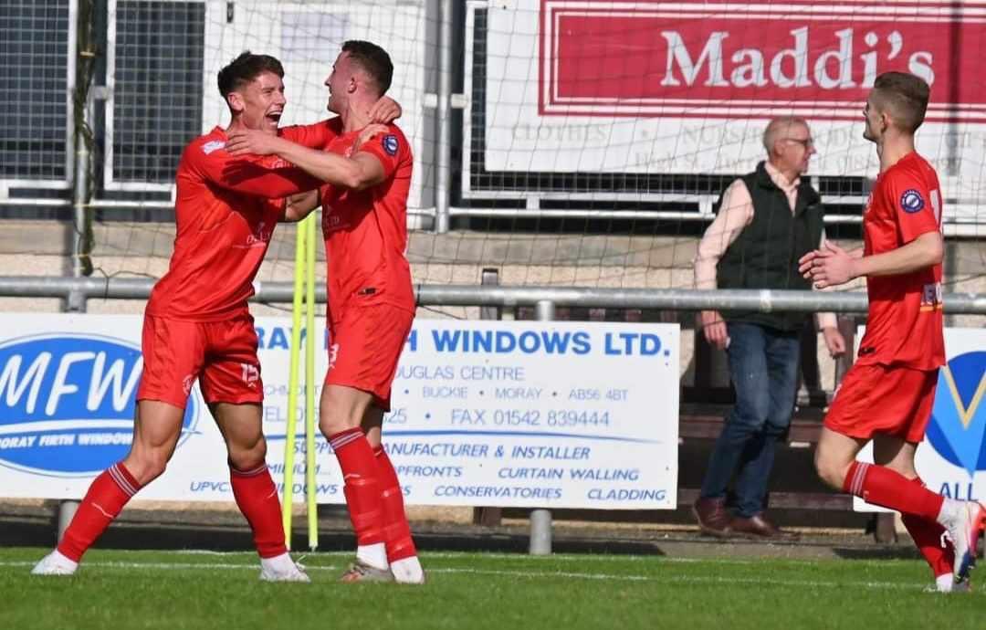 sauchieofficial's tweet photo. CONTRACT EXTENSION ✍️🏻 | Sauchie Juniors are delighted to confirm that striker Mark Smith has signed a new one year contract with the club, taking him up to the end of the 2024/25 season. https://t.co/6GRt0Gdeol