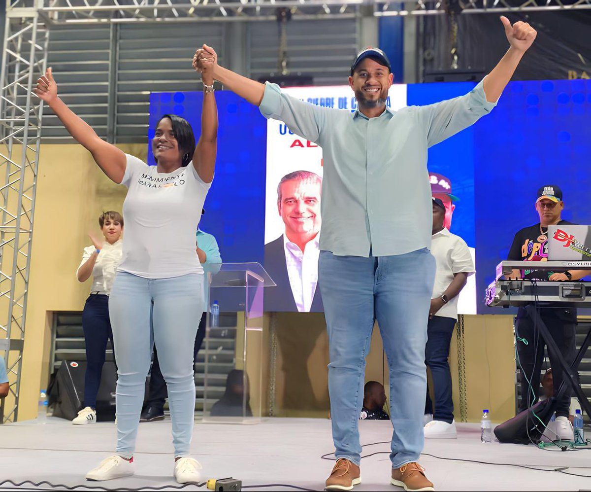 pamger20's tweet photo. ¡Gracias Dios, gracias del alma Nagua por ese voto de confianza que Junior y yo hemos recibido en las urnas! Continuaremos trabajando, junto a Luis Abinader, para con #UnSoloGobierno, seguir transformando a Nagua hasta convertirla en la ciudad que siempre soñamos. https://t.co/diiIBBP4nn