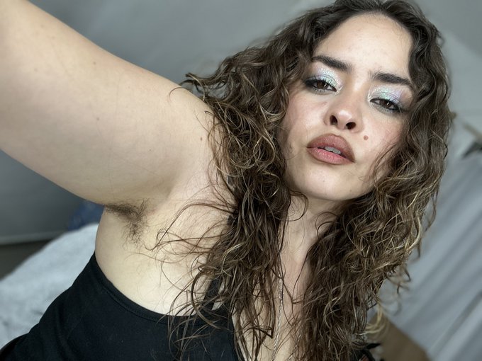 Netflix and lick my hairy armpits? #hairy #hairypussy #hairyarmpits #hairypits #hairygirls #hairypussygirls<a href="/tag/hairy"class="tags">#hairy</a><a href="/tag/hairypussy"class="tags">#hairypussy</a><a href="/tag/girlfriend"class="tags"><span>#girlfriend</span></a><a href="/tag/customvideos"class="tags"><span>#customvideos</span></a><a href="/tag/hairyarmpits"class="tags"><span>#hairyarmpits</span></a><a href="/tag/hairygirls"class="tags"><span>#hairygirls</span></a>