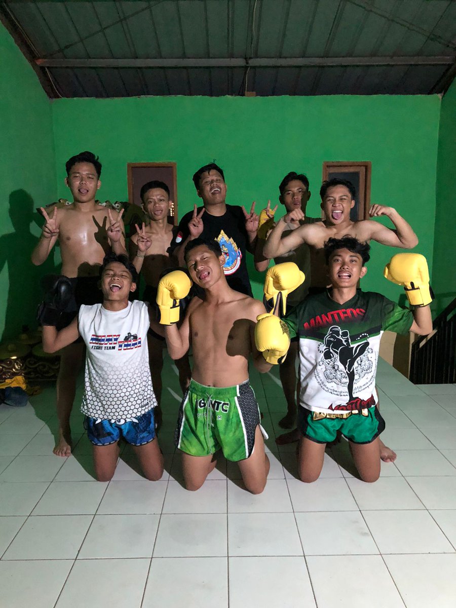 goyspuek's tweet photo. Kelas soreee 💪 https://t.co/ngpCcSjyMX