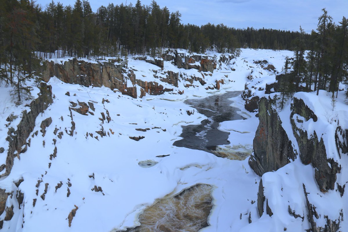 steertonorthONT's tweet photo. A must do destination in northern Ontario...Thunderhouse Falls near Hearst.  Listen to the podcast to find out more about this epic destination. https://t.co/O78BCZZV3n https://t.co/TDPwUeXCNo