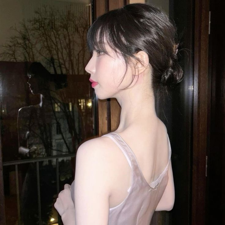 Besttttiii's tweet photo. ร่างจริง                                                 ร่างคนสวย https://t.co/lI5l4ZWUdR