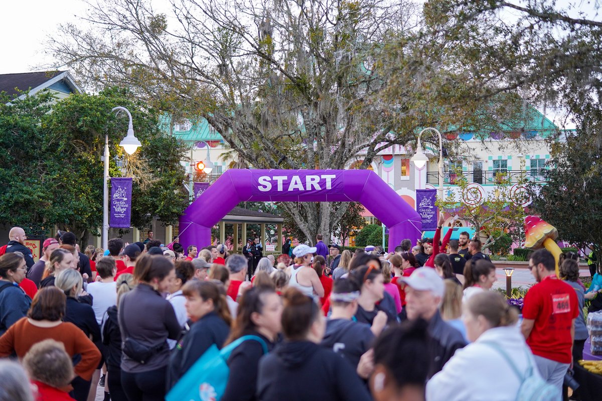 💗 Thank you for participating in GKTW Village's 2024 Gingerbread Run! Your generosity and that of more than 900 caring supporters helped us raise $200,000 in support of our mission to provide critically ill children with magical week-long, cost-free wish vacations! 🏃🏽✨