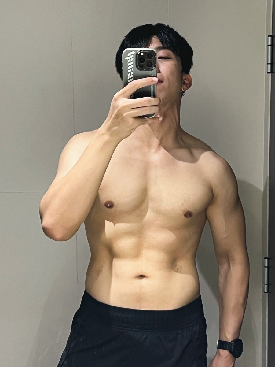 MrNattt's tweet photo. แฮ่ https://t.co/MND1XmZAPZ
